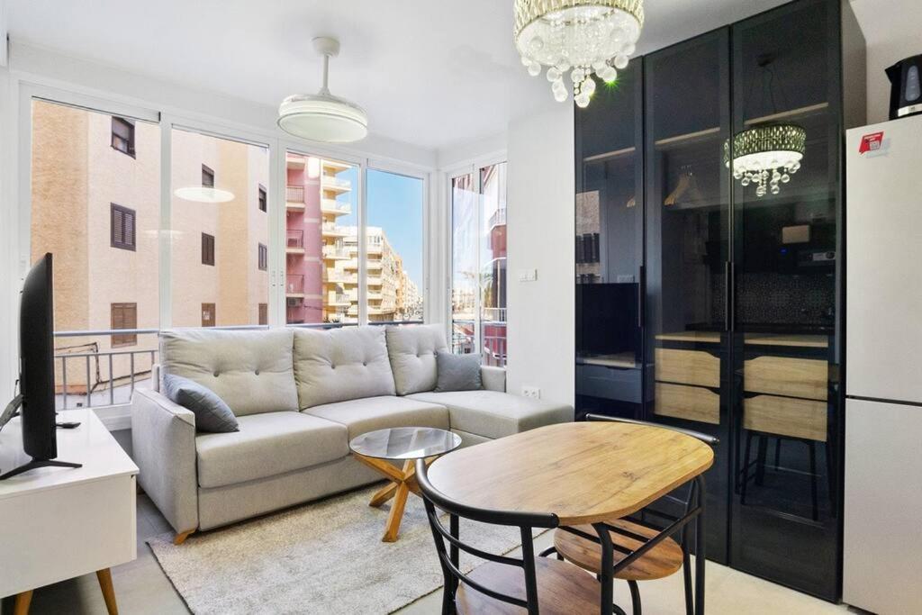 Studio Torravieja On Playa Del Cura Torrevieja Exteriér fotografie
